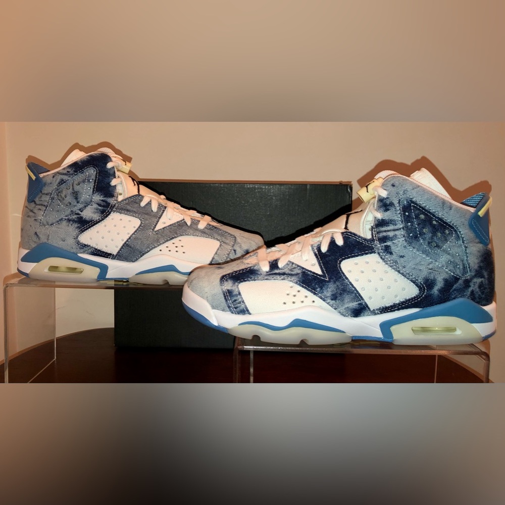 AIR JORDAN 6 RETRO “WASHED DENIM” BRAND NEW GRADE SCHOOL SIZE 7Y